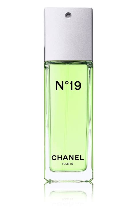 no19 chanel eau de parfum|N°19 EAU DE PARFUM SPRAY .